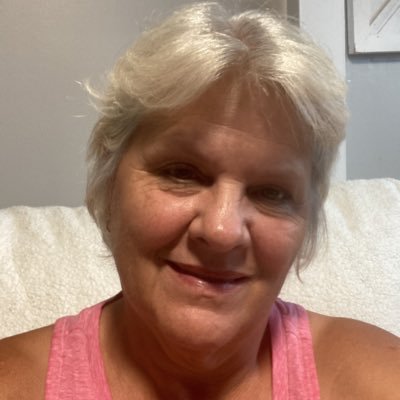 susan_ross58387's profile picture. 