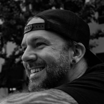 Living life the only way I know how to. #Photography, Find me on IG @danconerd Currently in #Asheville NC.