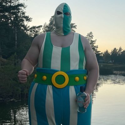 NotEvenHumans's profile picture. Svedmyra goon