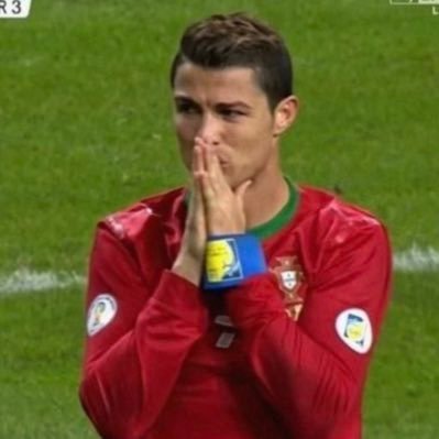 Mlokti2's profile picture. كوره وشوي ذبات مخيسه وبكل موضوع تلقاني لو معرف @AlnassrFC @Arsenal