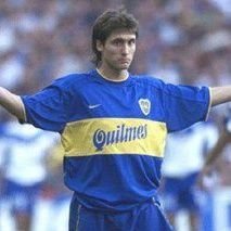 Hincha pesimista de boca,airbag,swiftie, fan del UCM pero simpatizo con DC,discípula de Freud y Jung, proplayer de brawlstars,lol y múltiples personalidades más