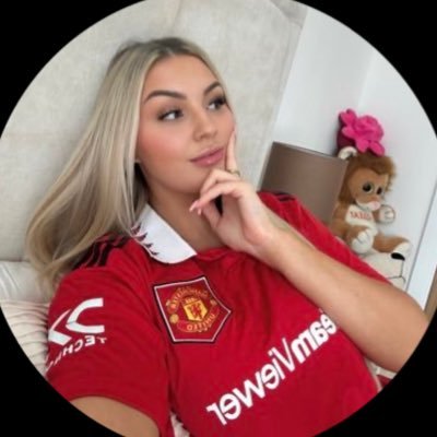 SkylarSkye01's profile picture. 19 ✨Forever a Red ❤️ #MUFC