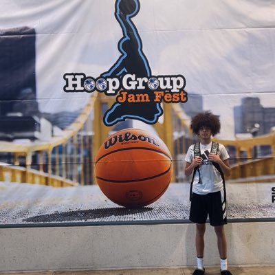 EzraS309's profile picture. 28’ //6’0 PG //Fairmont Senior High School🐻‍❄️// @hoops_wv// NCAA# 2507670193// Ezraslaughter093@gmail.com
