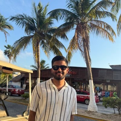 shikhxr's profile picture. 