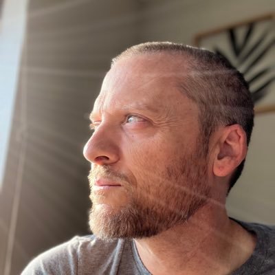 LikeNoUdder_B's profile picture. Vegan. Animal rights. Bird Dad. 🦜🦜🦜🦜🦜🦜 Let’s Go GIANTS! 🖤🧡 Lets Go DUCKS! #FlyTogether #AnaheimDucksGOOOAAALLL