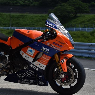 ハヤブサ☄️🌸