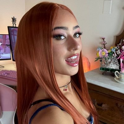atl🪽💝23 Cosplay💕💕 ↓ hmu↓ tiktok: viviikitsune ⊹₊⟡⋆ 💖🩷 𐙚🧸ྀི ✨💕 ᧔࿔᧓ ୨˚̣̣̣୧ ᶻ 𝗓 𐰁