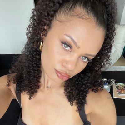 nette981's profile picture. learning as I go