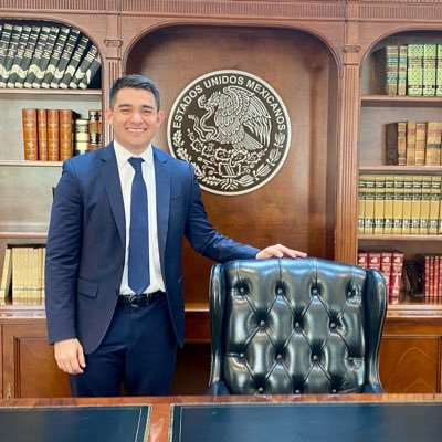 Abogado y Analista Político 🇲🇽 @UJAT, @ITAM, @UNAM. Premio Estatal de la Juventud (2019) @COMEXI (2022) @BMA_Abogados (2015) @CIDH (2016) 🧬🛠️🏆