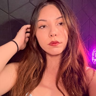 •Twitch Affiliate •TikTok Creator @cynsitiveszn •| Business Email: cynsitiveszn@gmail.com