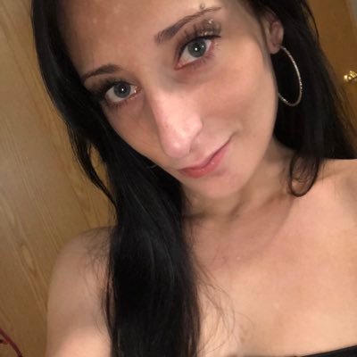 DM FOR FT 😌 Looking for a lil slut who likes it in the ass? Click any link to cum 💦 https://t.co/cyZYlLHwPE 🖤 Wanna buy directly? Paypal only