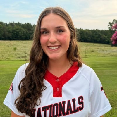 EllieSouthern27's profile picture. 