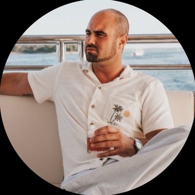 Started trading at 12 years old. I focus on finding basic, high probability technical setups. Try out my subscription for $14USD/month in the link below!
