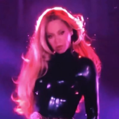 Beyoncé fan account! lets be mutuals ✨. I also stan Megan, solange, and Mariah Carey. I saw beyonce on 10/1/23 🤭 21