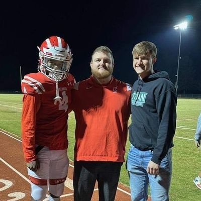 Ball Coach 🏈
Insta - https://t.co/Um9pSeSgKe