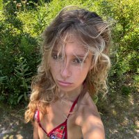 Alice ❀ (@goddessa1ice) 's Twitter Profile