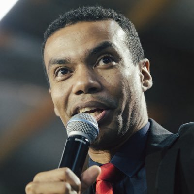 Pastor assembleiano, escritor, teólogo e marido. Servindo na AD Marechal Hermes no RJ. Visite nosso site: