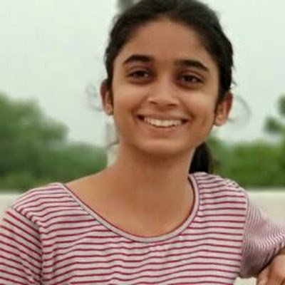 SadaK33906's profile picture. 