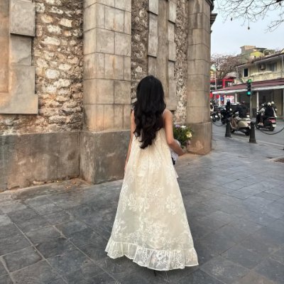 Loyal heart, gentle words, open arms 🤍 | I bloom in love, not in noise 🌼