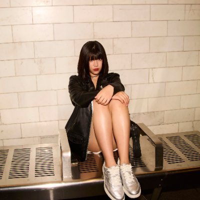 Singer based in US
たまに東京
\\ NEW RELEASE //
Maya「Red Lights」
2025.08.06 Streaming Release
https://t.co/Egd6cBnphC
