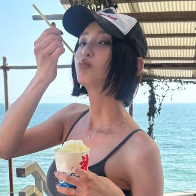 ゲームしてるか、メイクしてるか、辛いもの食べてます。 YouTube https://t.co/A63bSGhUkG Instagram→ satokayo1226