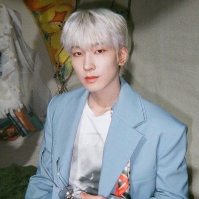 wonwoo y yo robando brainrots en roblox