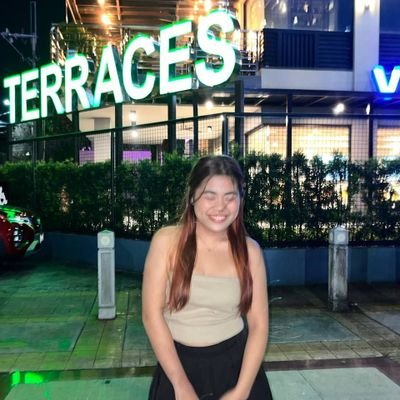 haderaeee's profile picture. zushi since '23

Myday since '20