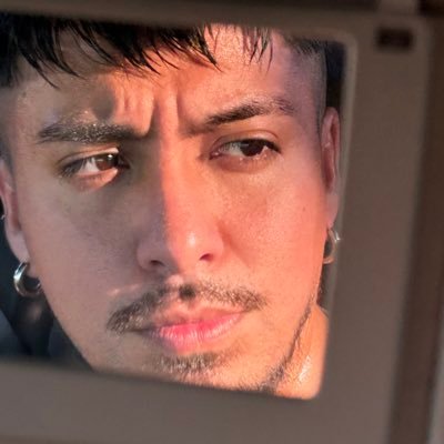 jtriangleason's profile picture. where the heck is Saki?