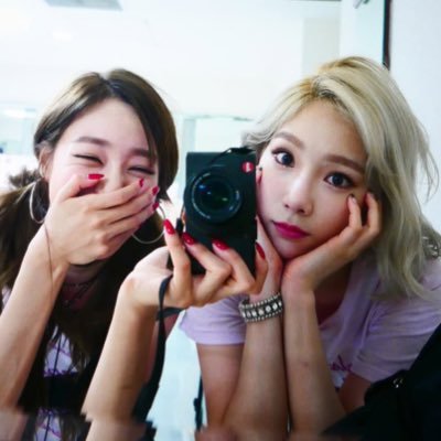 영원히소녀시대!! #GG4EVA 🎹 모래알/슬의덕💀 my original account @astrodice0130 has been recovered🥺 근데 기분이 따라 이 계정도 사용하고 그래요🫥