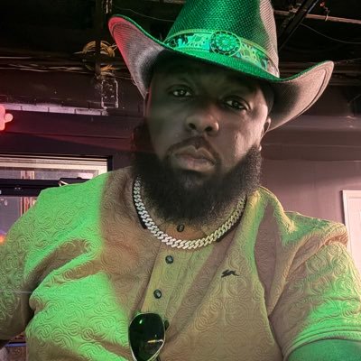 Fuck your feeling!!! I speak the real. IF u dont like what i tweet then...unfollow me. #TeamFreak #TeamBunzz #GoPokes