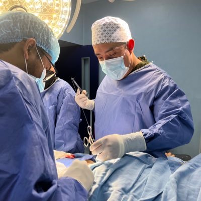 Juro solemnemente que mis intenciones no son buenas. Primum non nocere. R4 Cirugía General ⚕️.
