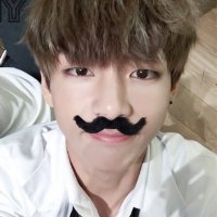 ariana ⁷ (@taehyungation) 's Twitter Profile