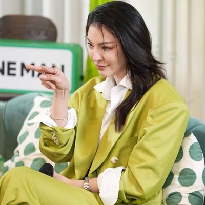 paren655's profile picture. Fayemily 🌻
LenaMiu 🦋🧸
Interfan 🇮🇹.