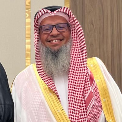 رئيس مجلس إدارة شركة سيفك للاستشارات والأبحاث عضو مجلس إدارة جمعية قادر لتنمية الشباب