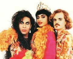 https://t.co/sXphZHMI3F originates from one of the first ever websites dedicated to Army of Lovers, which went live on March 12, 1998.