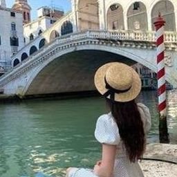 Peekiet532855's profile picture. 