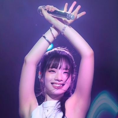 luvvess_'s profile picture. somewhere over the butterfly effect zone // blinks dni