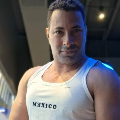 simonbelliard's profile picture. Informático, Networker