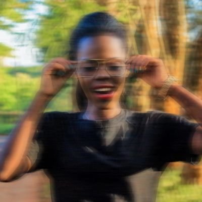 reporter @pctechmagazine | into startups & bold ideas |events |screenwriter | self-publishing consultant | poet? i write stuff sometimes | books: https://t.co/N2COgF8l8t