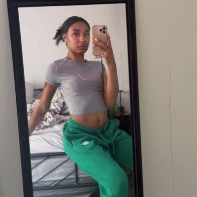 mirraonthewalll's profile picture. |R.B✨🦋| “GODfident”✨ 2222✨