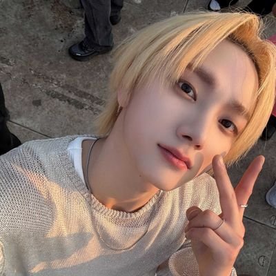 marysoaring's profile picture. INFP ୨୧ multi-stan ୨୧ kkeomchiz !!