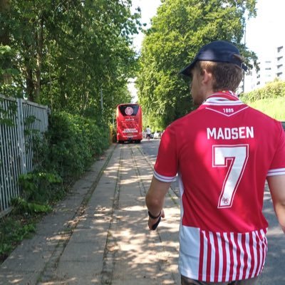 || Football & Tennis || Real Madrid & AaB || Tweets in 🇩🇰🇬🇧🇪🇸 ||