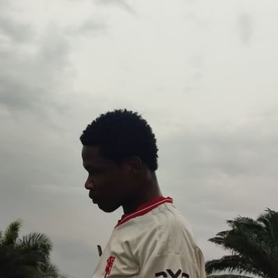 Bryt009's profile picture. CR7🐐|| MUN || HONEST FOOTBALL FAN || LAW STUDENT || BASKETBALL LOVER
❤️❤️🏀