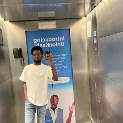 Engineer sometimes, other times I build/manage developer communities 🥑 || house boy @kidsthatcodeNG || Community Ops @darey_io || Breaking stuff @usefixr