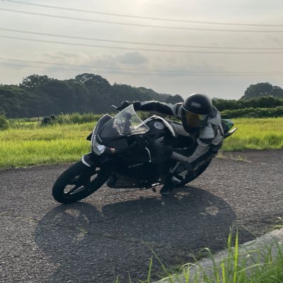 職業トリマー🐶🐾 イワイレーシング部2025.5.20練習開始 自己ベト cbr125r 32.63(2025.9.10)