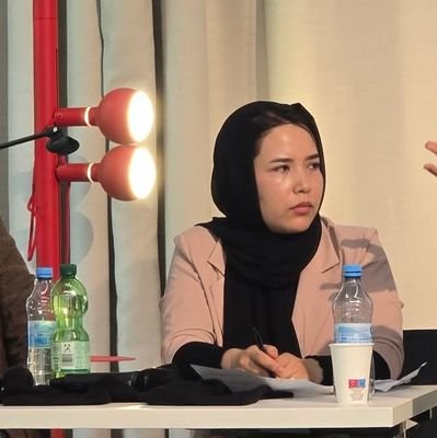 خبرنگاری شغل، حرفه، هنر و عشق من است...
https://t.co/WlnduMI2Sl