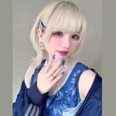 コスメの投稿👉#なーさんコスメ美容覚書 健康・美容・ダイエット・食事関連👉#なーさんウェルネス覚書 #なーさん食ログ 脂性肌/ブルベ夏冬 自撮りは鬼加工👧King Gnu/ano(あのちゃん)/ちいかわ/青いもの/コスメと美容/グルメ/ゲーム/今はダイエットand健康オタク度強め。