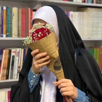 یه فعال رسانه که که رفیق شهیدی مثل آقامصطفی صدرزاده داره، خادم راهیان عشق، متعهد💍