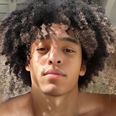 | I lie for fun sometimes | Chronically depressed | 🚫MDNI🚫 | #idgaf imma speak my mind | DMS open😪 |