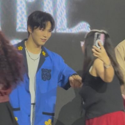 _𝘐𝘯𝘵𝘦𝘳𝘭𝘶𝘥𝘦 ; 𝘋𝘳𝘦𝘢𝘮, 𝘙𝘦𝘢𝘭𝘪𝘵𝘺_ˊˎ- ⋆ ✵ ❥ loml 아스트로 ASTRO, 라키 Rocky, 변우석 Byeon Wooseok ᎒ ✶ saw 4/6 of astro!